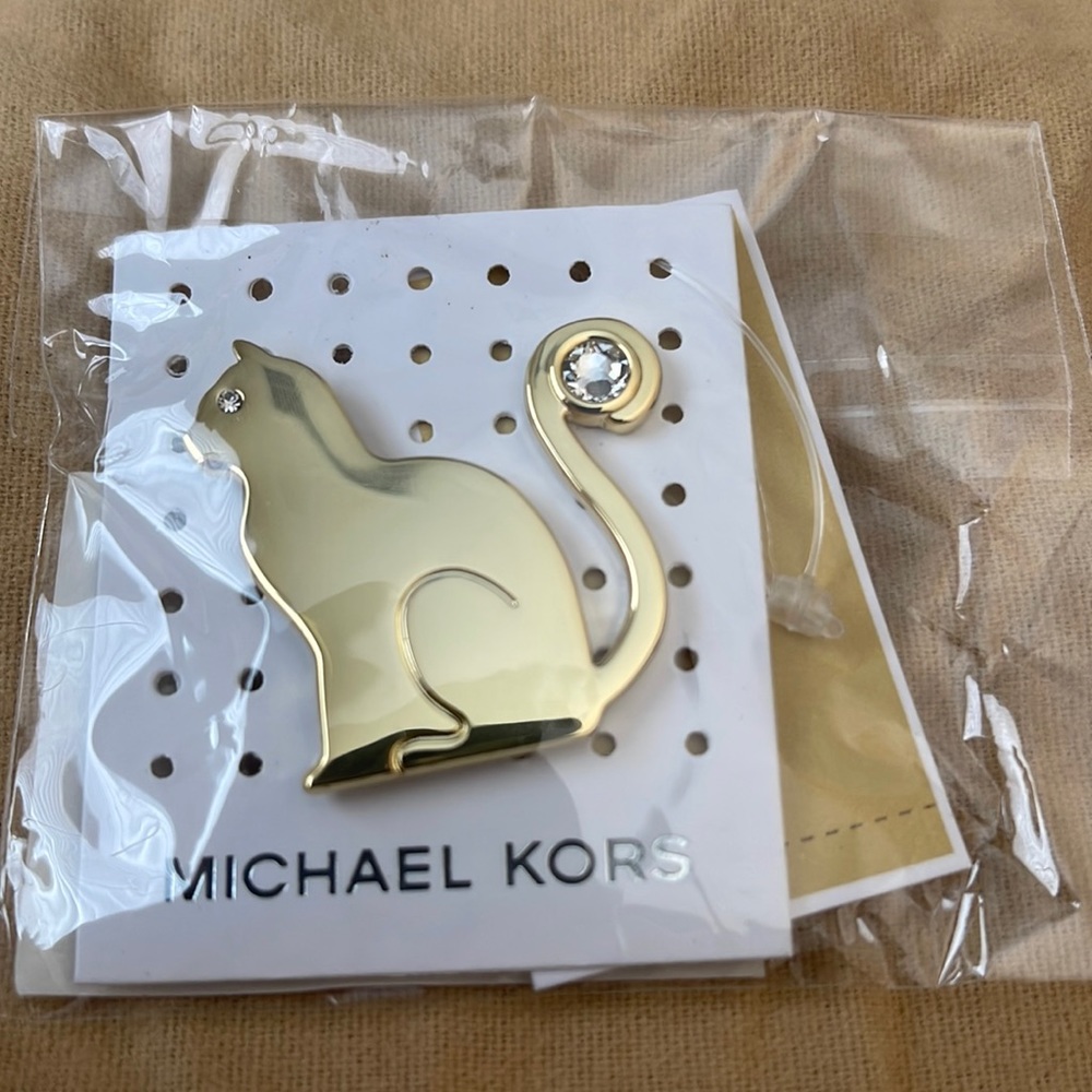 Michael Kors Cat Pin